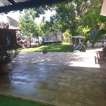 Penzion Casa Inflorita Garsoniere Etaj