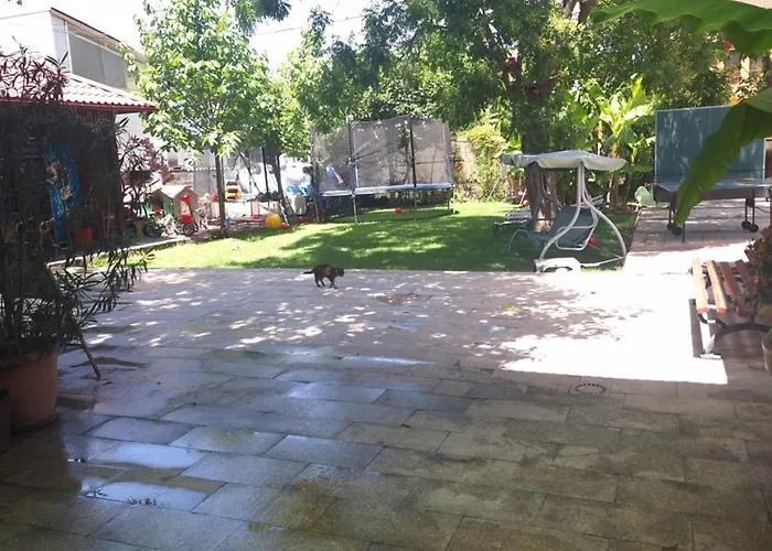 Guest house Casa Inflorita Garsoniere Etaj